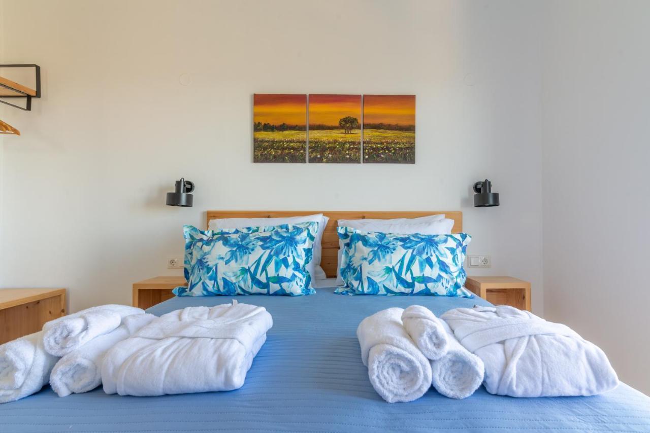 Magriplis Hill Apts กูเวส ภายนอก รูปภาพ